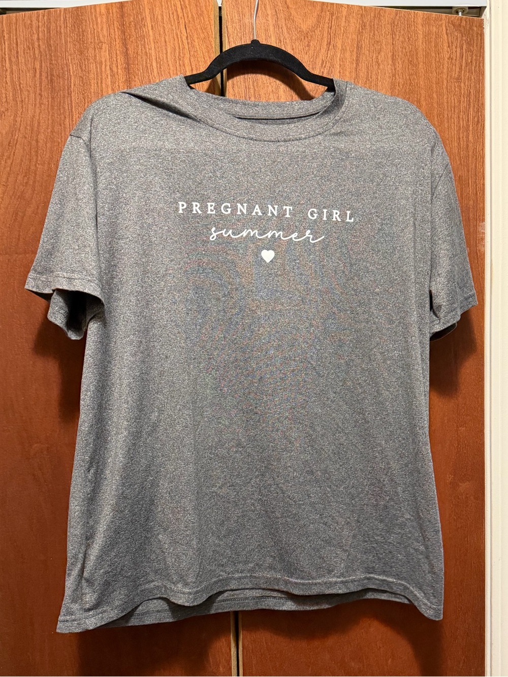 Pregnant Girl Summer Gray Maternity Tee